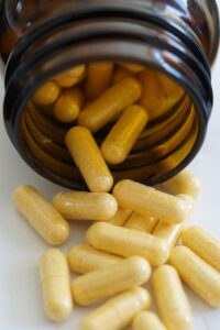 nutritional supplements, pills, capsules, nutritional supplement, tablets, medicine, disease, health, healthy, vitamins, capsule, remedies, healthcare, treatment, pharmacy, pharma, pharmaceutical industry, pharmacist
